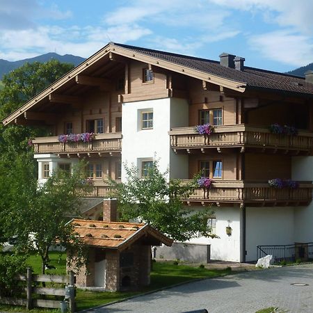 Feriengut Hasenau Aparthotel Saalbach-Hinterglemm Exterior foto