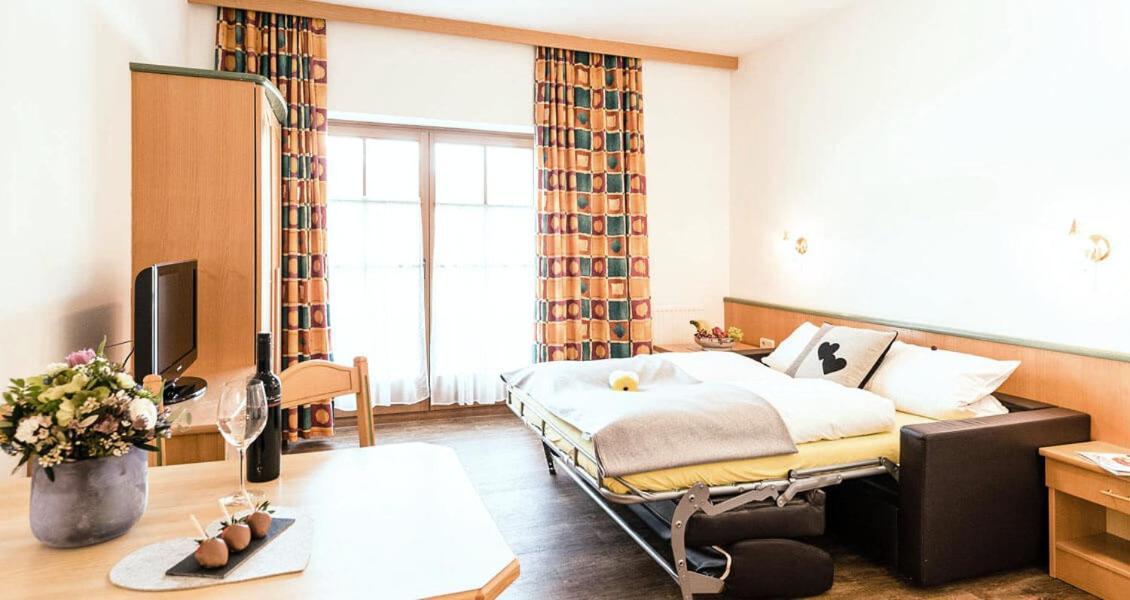 Feriengut Hasenau Aparthotel Saalbach-Hinterglemm Exterior foto