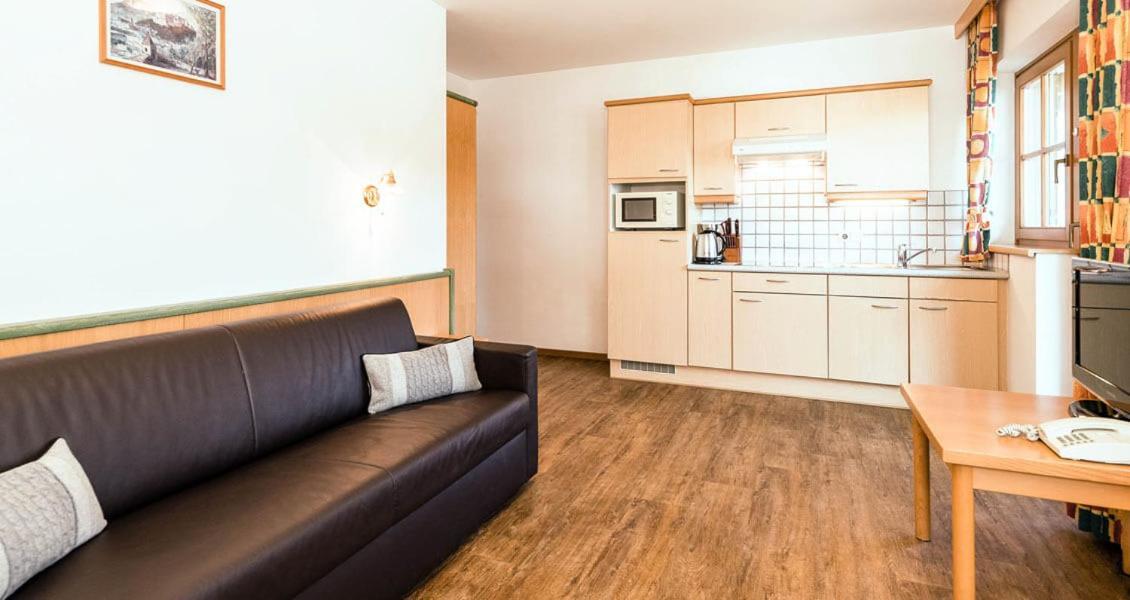 Feriengut Hasenau Aparthotel Saalbach-Hinterglemm Exterior foto