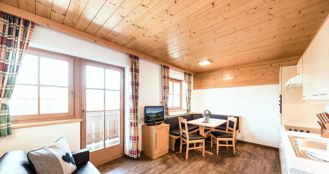 Feriengut Hasenau Aparthotel Saalbach-Hinterglemm Exterior foto